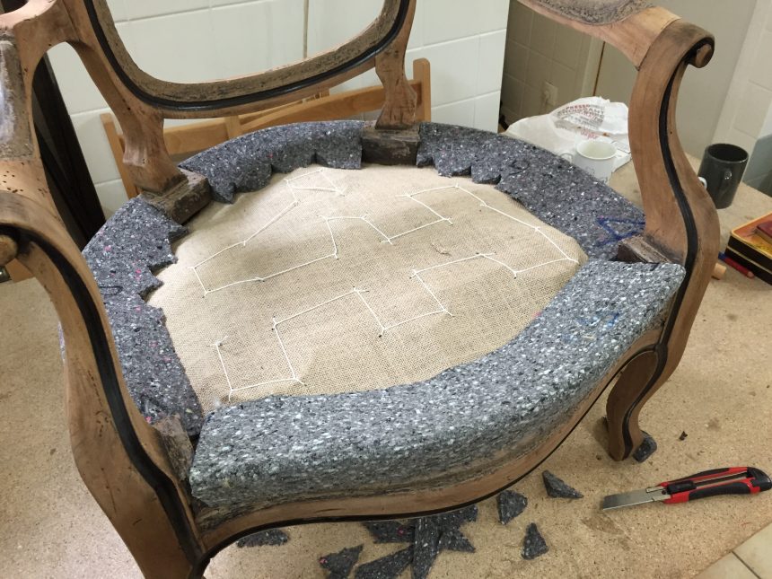 Fauteuil type Louis XV relooké | CoeurDeBois