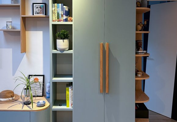 Meuble TV escalier