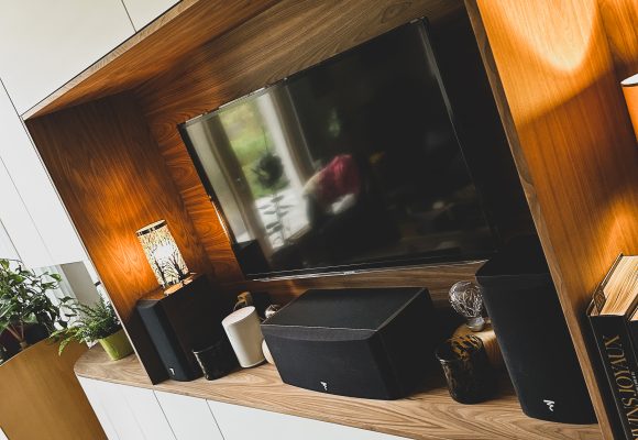 MeubleTV blanc et noyer