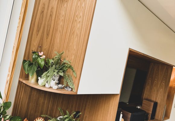 MeubleTV blanc et noyer