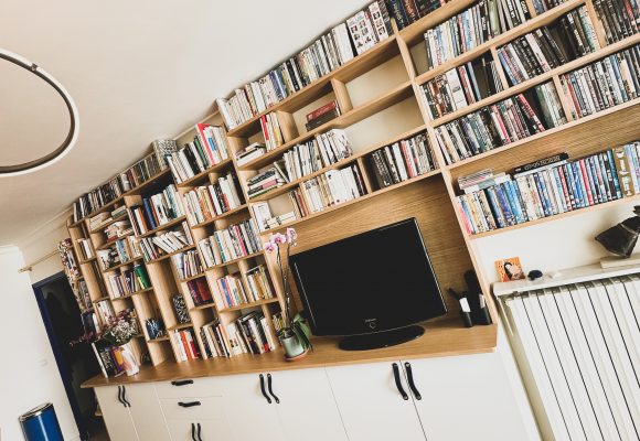 Bibliothèque et meuble TV