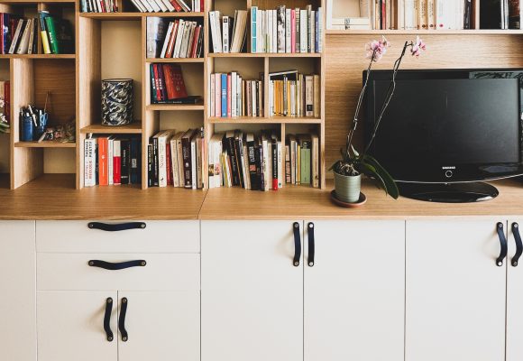 Bibliothèque et meuble TV