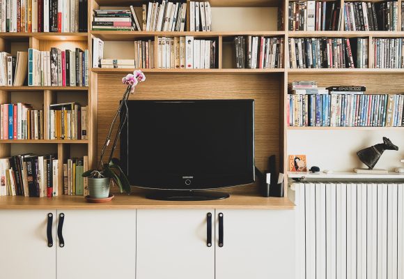 Bibliothèque et meuble TV