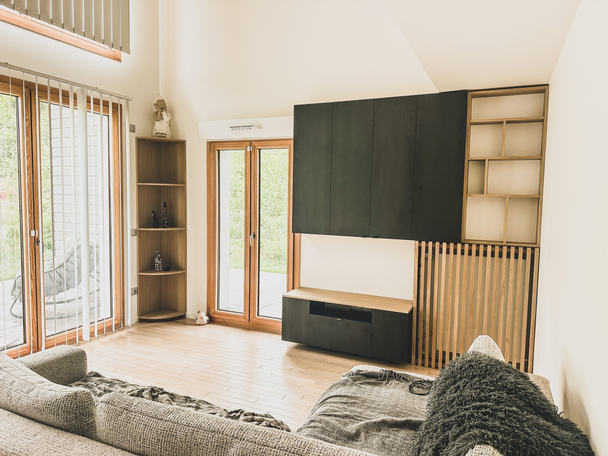 Meuble TV et cache radiateur